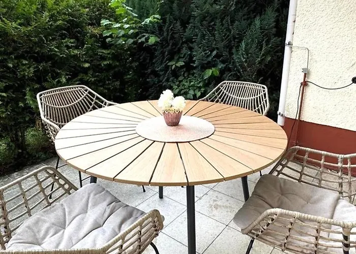 St-apartment Charming 4 Mit Terrasse アパート